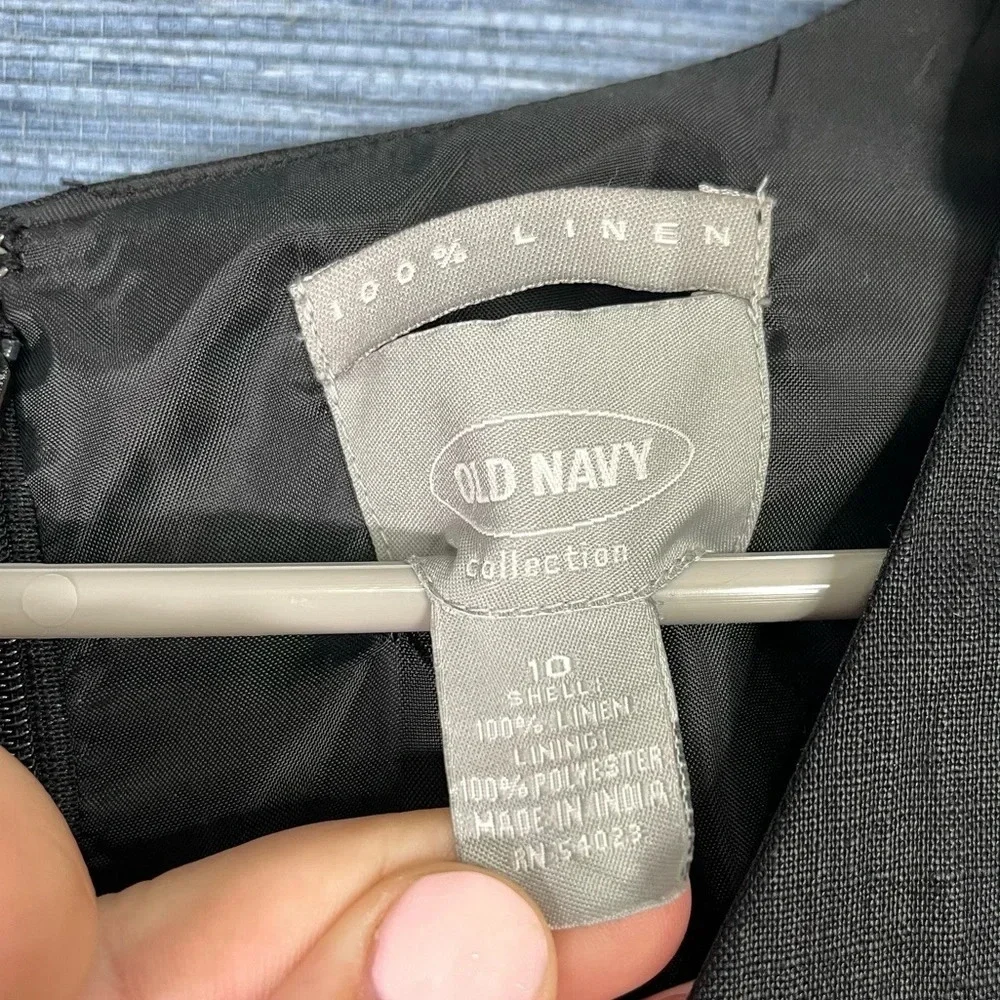 Old Navy brand old